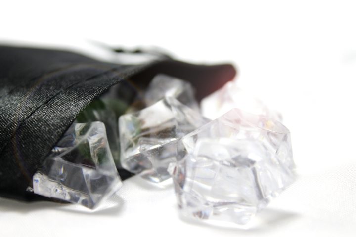 Satinsäckchen 8 x 10 cm - schwarz Schwarze Beutel