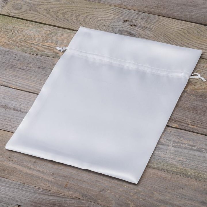 Satinsäcke 22 x 30 cm - weiß Weiße Beutel