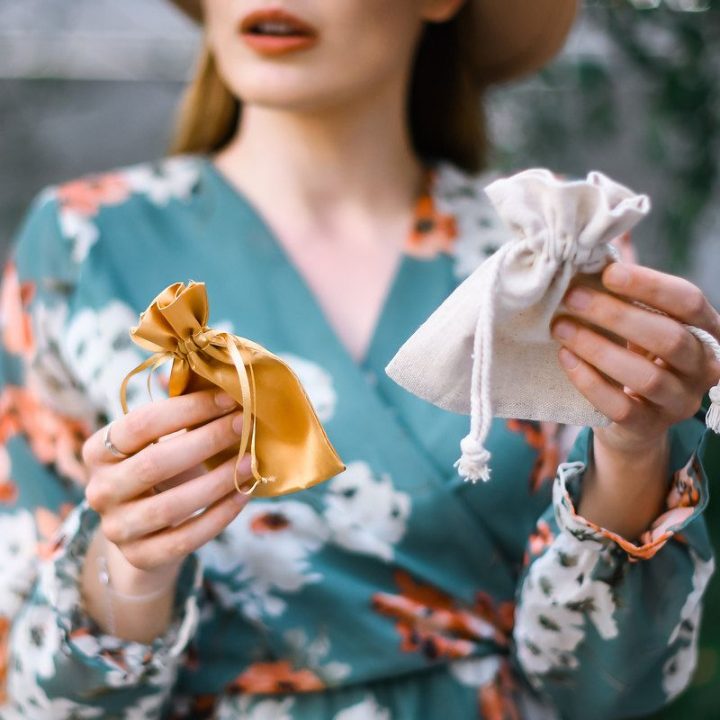 Satinsäckchen 8 x 10 cm - gold Kleine Beutel 8x10 cm